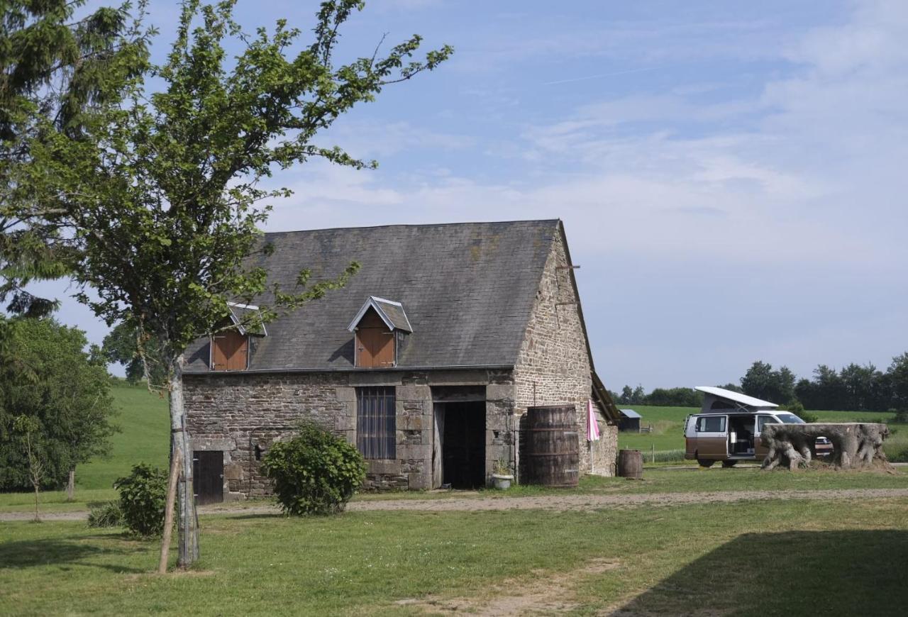 La Billardiere Camping A La Ferme Le Menil-Ciboult Exterior foto