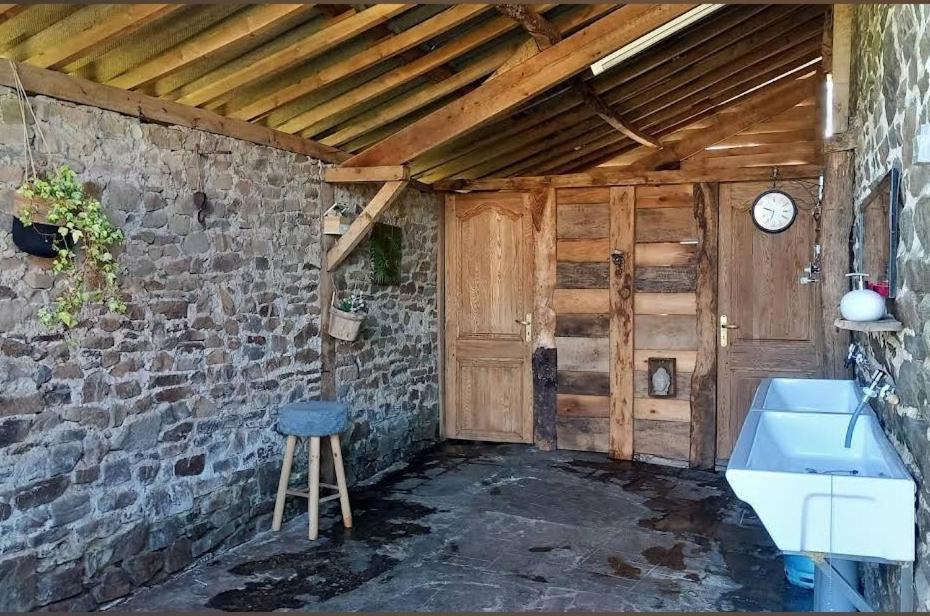 La Billardiere Camping A La Ferme Le Menil-Ciboult Exterior foto